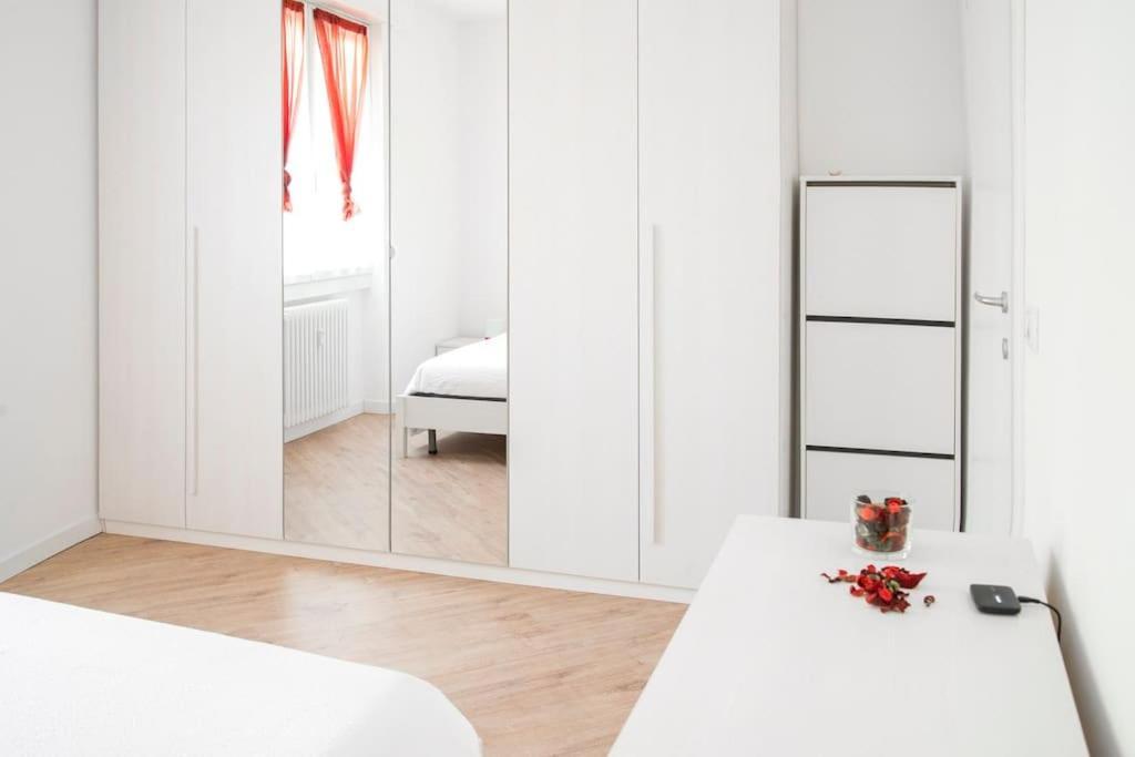 B&B Gocciadoro 26 Nuovo, Climatizzato, Zona Ospedale, Posto Auto 特伦托 外观 照片
